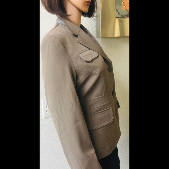 Limited Womans Jacket 6. ImportedFabric
Lovely jacket, in New condition - Picture 7 of 7